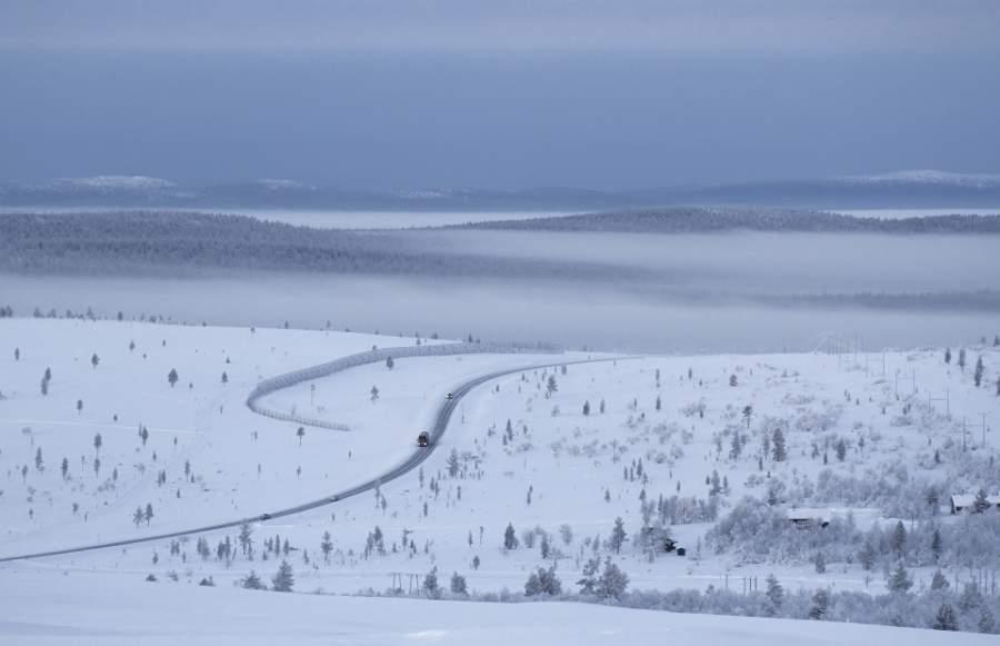winter road in Saariselkä