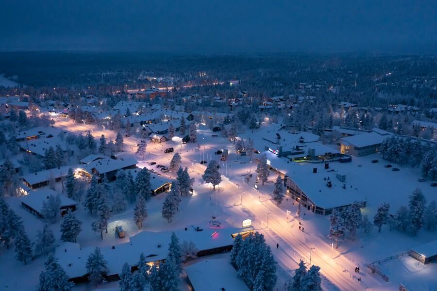 Saariselkä village during polar night